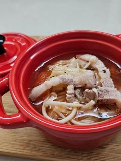豬五花義式蔬菜湯 的食譜成品照片