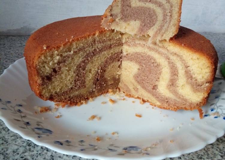 Simple Way to Prepare Perfect Marble Cake