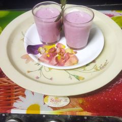 A picture of Apple Poha Smoothie.