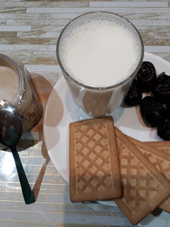 عکسی از دستور میان وعده
