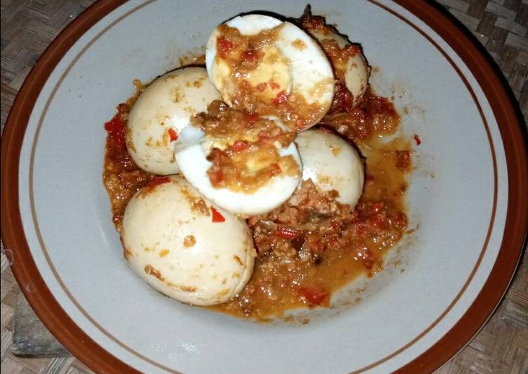 Resep Terbaru Telur Sambal Lado Mantul Banget