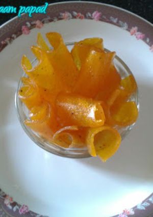 A picture of Aam Papad.
