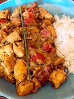 Una foto de Pollo con piña y pimienta en Salsa de Mostaza Fit