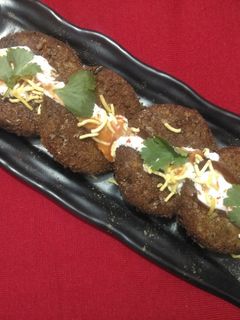 आलू कटलेट (aloo cutlet recipe in hindi) रेसिपी मुख्य फोटो