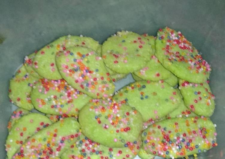 Bagaimana Membuat Kue kering sederhana yang bikin betah