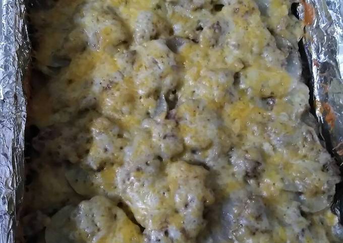 How to Prepare Super Quick Homemade Cheesy potatoes with hamburger