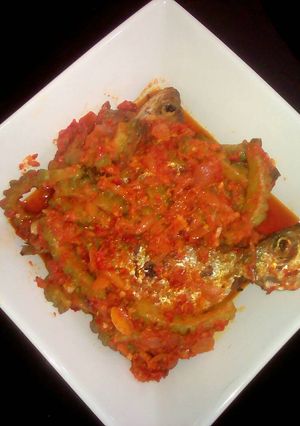 Foto resep Ikan kembung balado campur pare