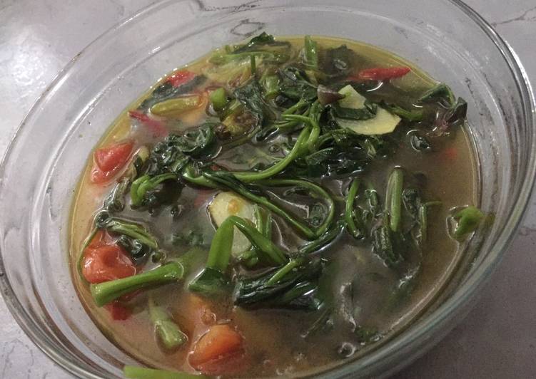 Tumis kangkung kebanyakan kuah😂