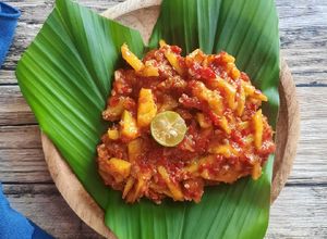 Foto resep Sambal embem / Mangga kweni Khas Palembang