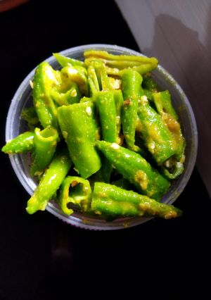 રાયતા મરચા (Raita Marcha Recipe In Gujarati) રેસીપી મુખ્ય ફોટો
