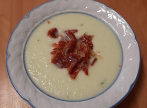 Foto principal de Sopa Fría de Melón con Jamón