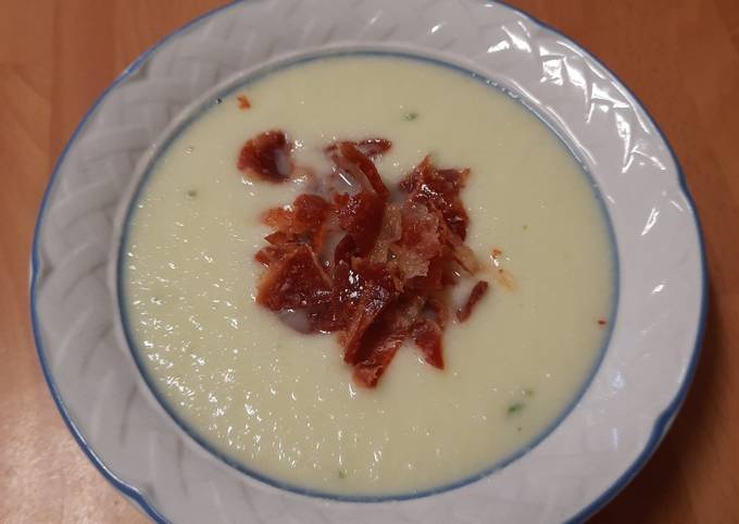 Sopa Fría De Melón Con Jamón Receta De Maria Jose Cookpad 