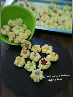 Foto resep Semprit Susu 3 bahan