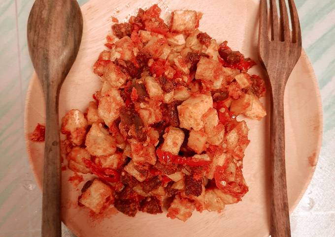 Telur Kukus Goreng Daging Balado