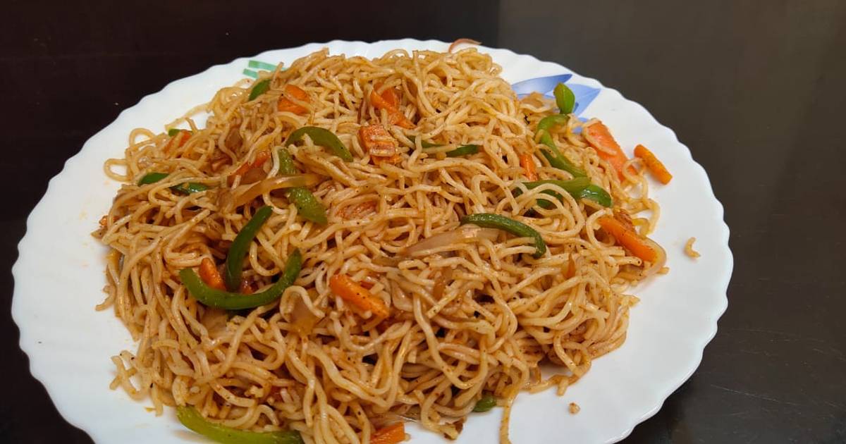 Special noodles (stir fried noodles) Recipe by Farha (Zaika Ncr) - Cookpad