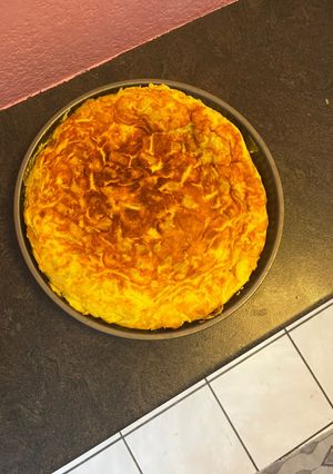 Una foto de Tortilla de patata con cebolla