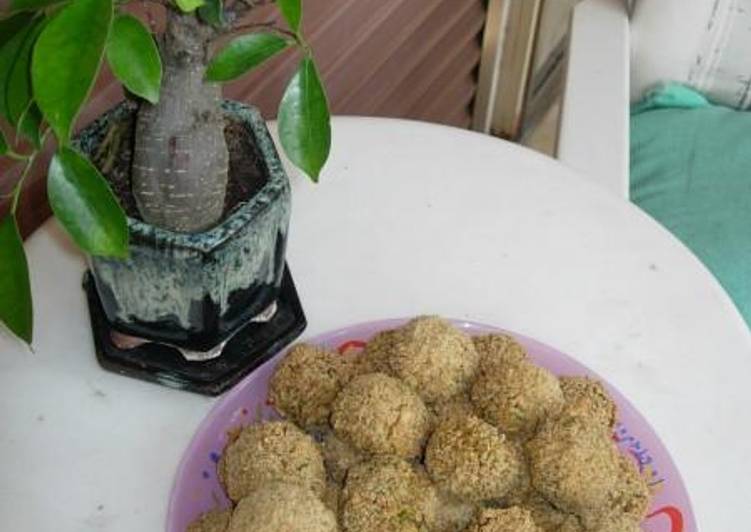 Recipe of Homemade Zucchini balls by Christina