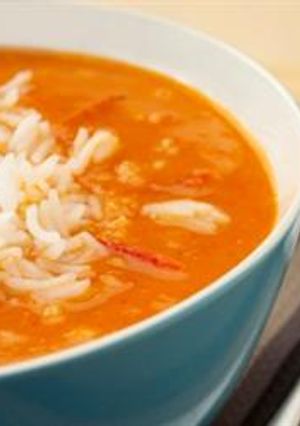 A picture of Jordanian Tomato Rice Soup.