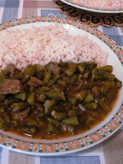 A picture of Okra with Lamb Meat cubes.