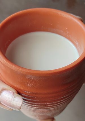 A picture of Almond Milk.
