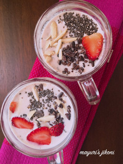 A picture of Strawberry Banana Smoothie.