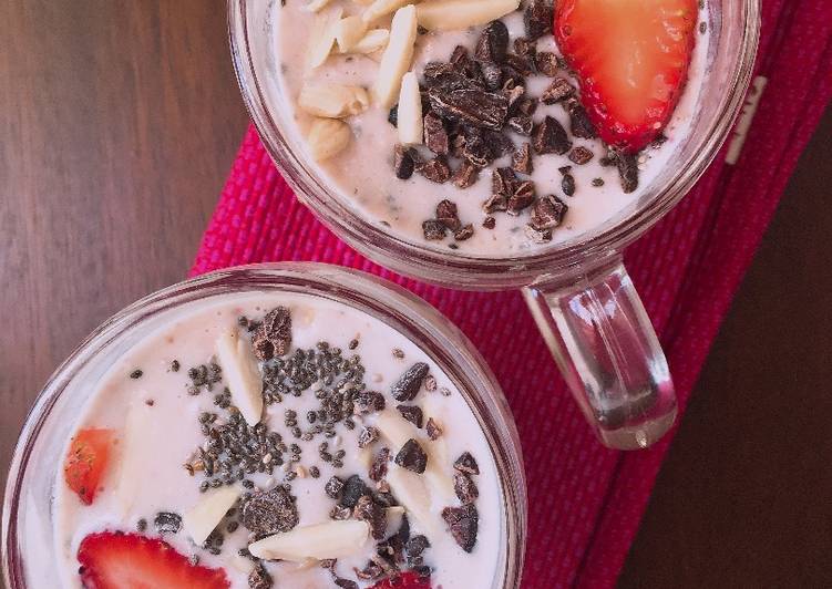 Steps to Prepare Favorite Strawberry Banana Smoothie