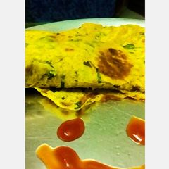A picture of Methi thepla.