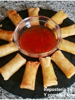Una foto de Rollitos de primavera mini
