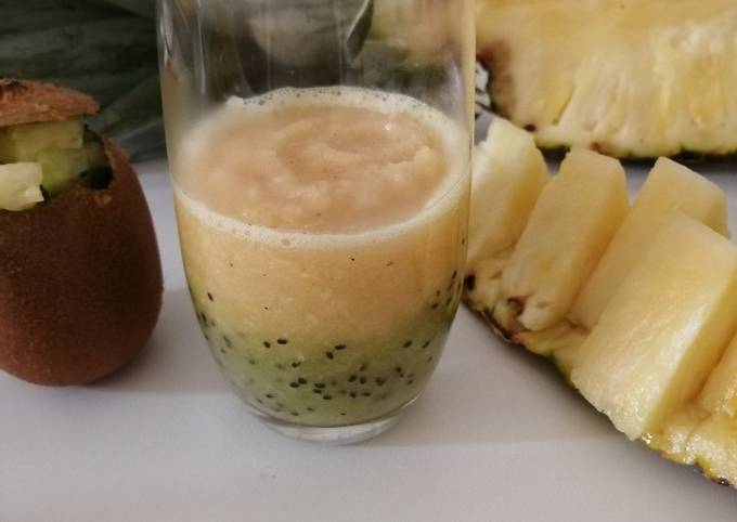 Kiwi pineapple Smoothie