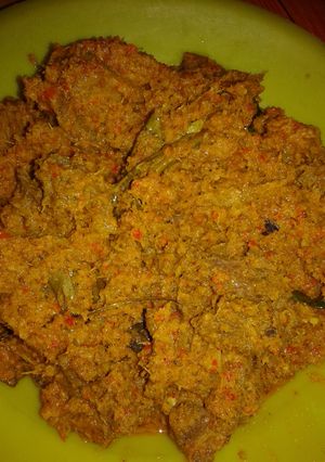 Foto resep Rendang daging sapi (pakai kelapa parut yang di sangrai)