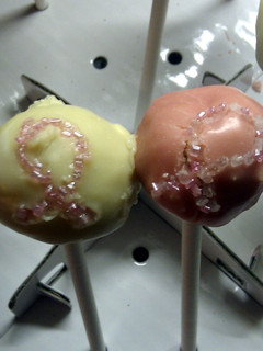 A picture of Pink Ribbon Cake Pops.