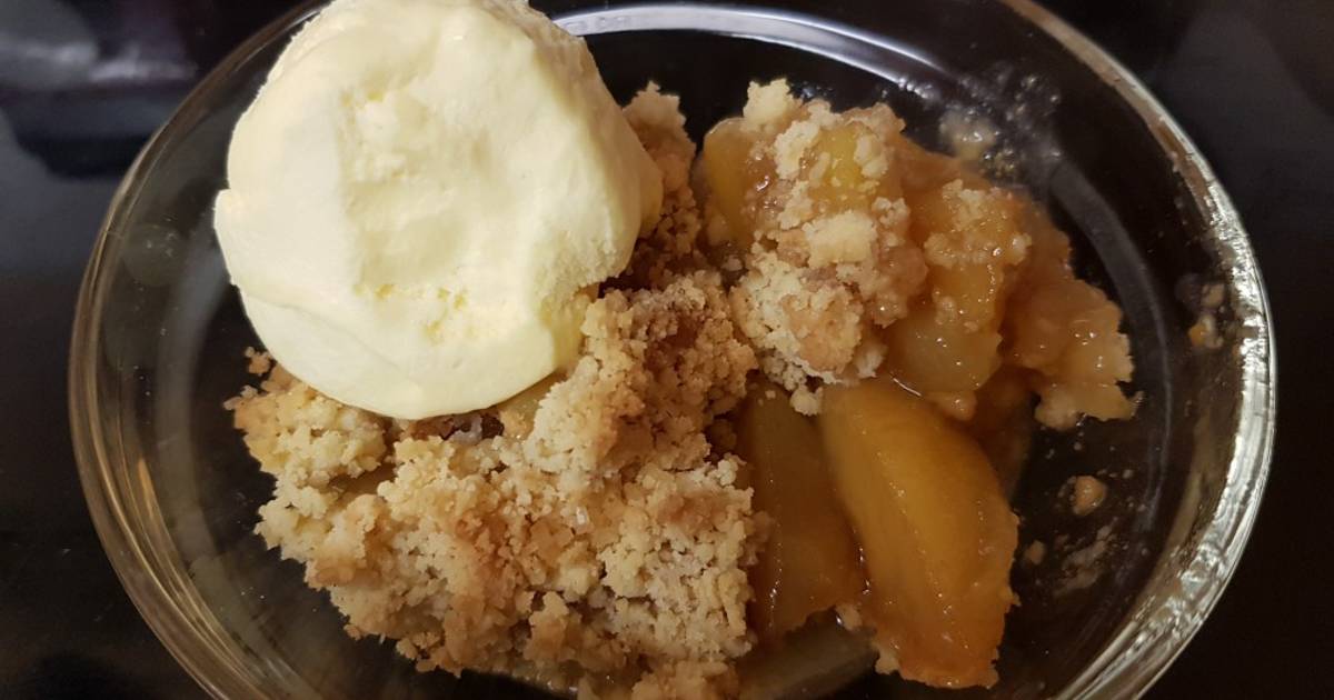 My little Apple & Honey Crumble. 😁 Recipe by Maureen 😀 Cookpad