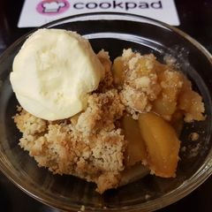 My little Apple & Honey Crumble. 😁 A picture of My little Apple & Honey Crumble. 😁.
