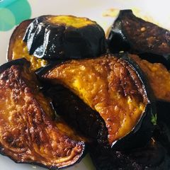 Fried brinjal(begun bhaja) A picture of Fried brinjal(begun bhaja).