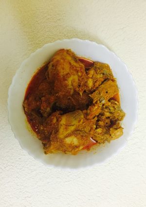 A picture of Mangalorean chicken curry.