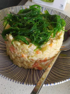 Una foto de Ensaladilla con wakame
