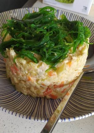 Una foto de Ensaladilla con wakame