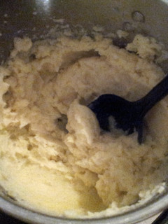 A picture of mashed potatoes.