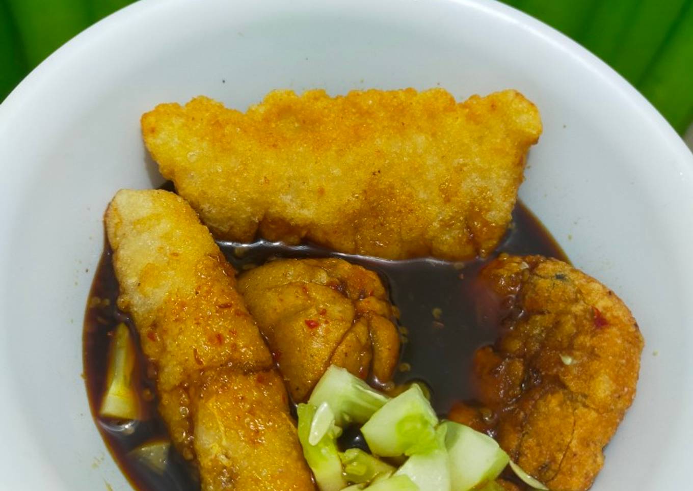 Pempek ikan tenggiri dan cuko
