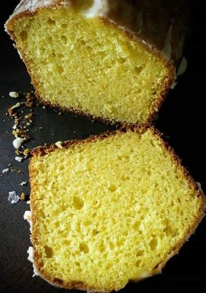 Una foto de Delicioso budín húmedo de naranja