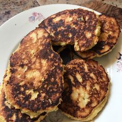 A picture of Almond and coconut pancakes GF.