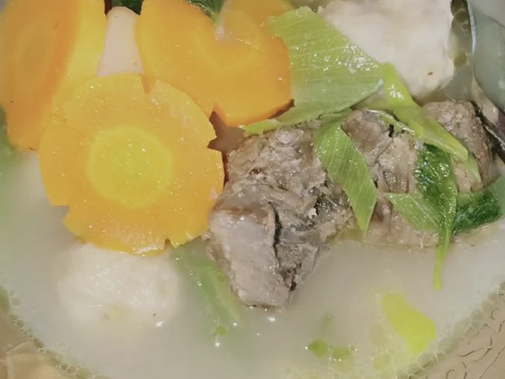 Cara Mudah Menyiapkan Resep Sup tulang sapi yang Lezat Sekali Anti Ribet, Mantap