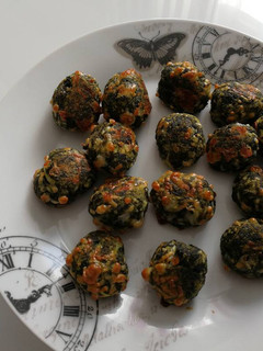 Una foto de Bolitas de espinacas