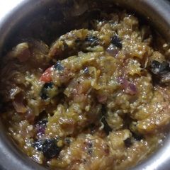 A picture of Baigan ka bharta.