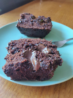 Una foto de Coulant de chocolate en taza