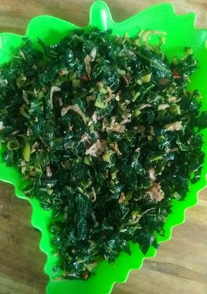 Foto resep Tumis Daun Pepaya Ikan Teri