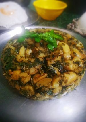 A picture of Aloo methi vegetable.