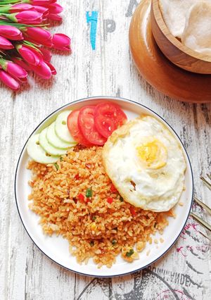 Foto resep Nasi Goreng Telur (Bumbu Iris) ala Uni Gliantika