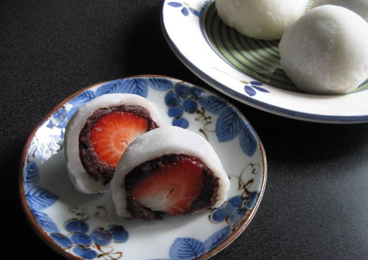 Recipe: Yummy Strawberry Daifuku Mochi