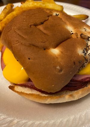 A picture of Arby’s beef and cheddar copycat.